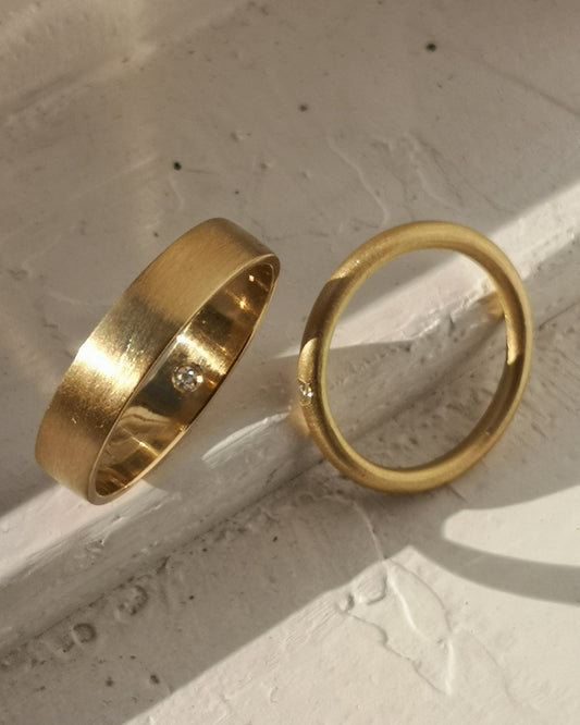 Stem Wedding Bands